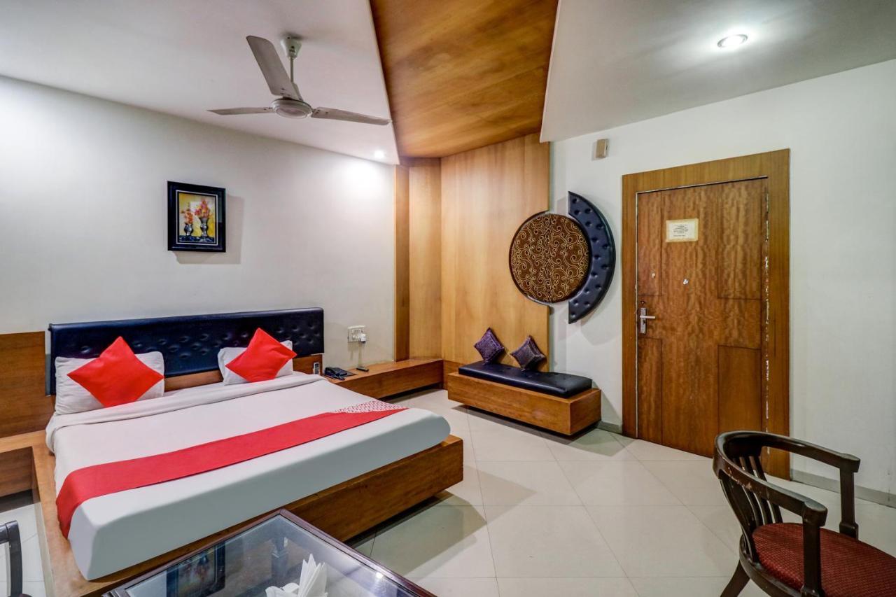 Oyo 61861 Hotel Dream Palace Durg Luaran gambar