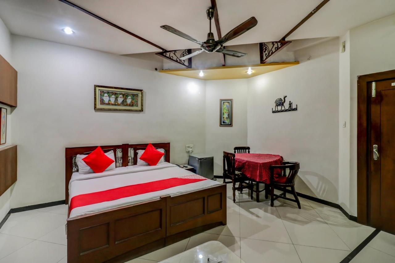 Oyo 61861 Hotel Dream Palace Durg Luaran gambar